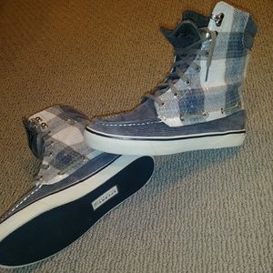 Sperry hightops